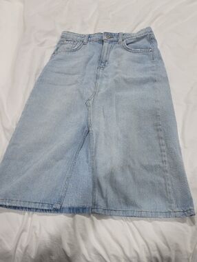 Zara Light Wash Denim A-Line Midi Skirt